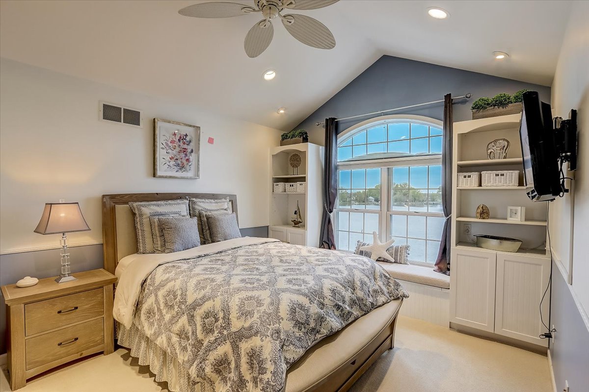 Master Bedroom - Waterfront Home